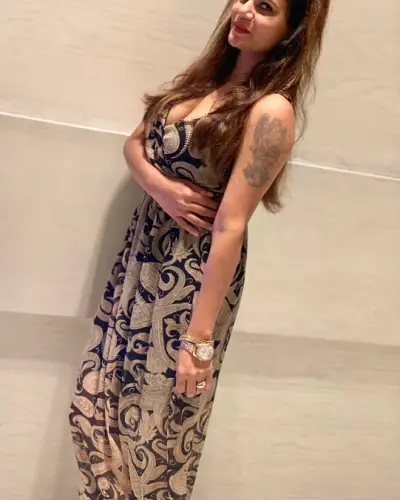 Vazhapadi Escort
